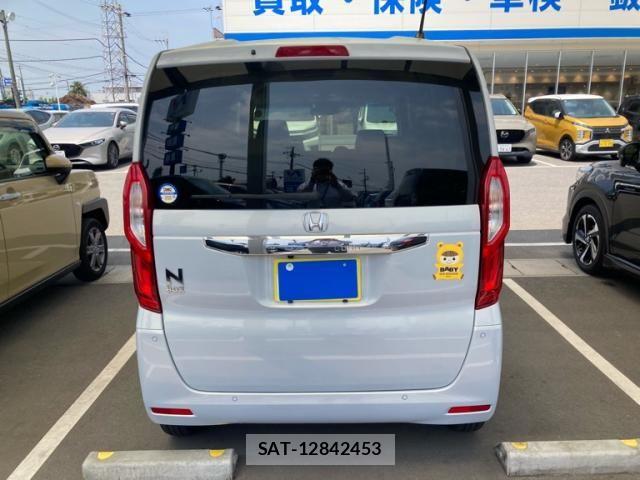Honda N BOX 2022-08 8100673-5