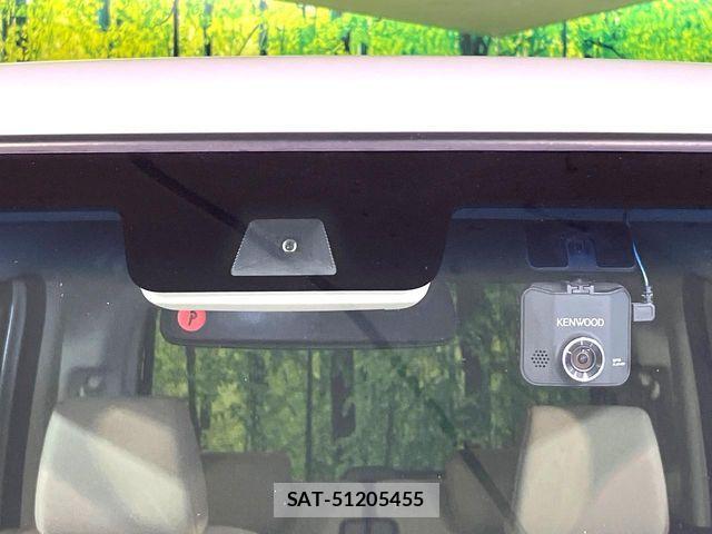Honda N BOX 2022-01 8131453-2