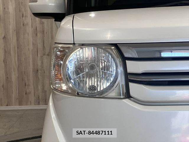 Honda N BOX 2017-03 8131469-27