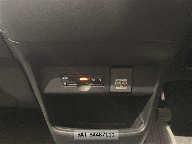 Honda N BOX 2017-03 8131469-7