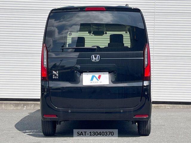 Honda N BOX 2023-11 8131447-14