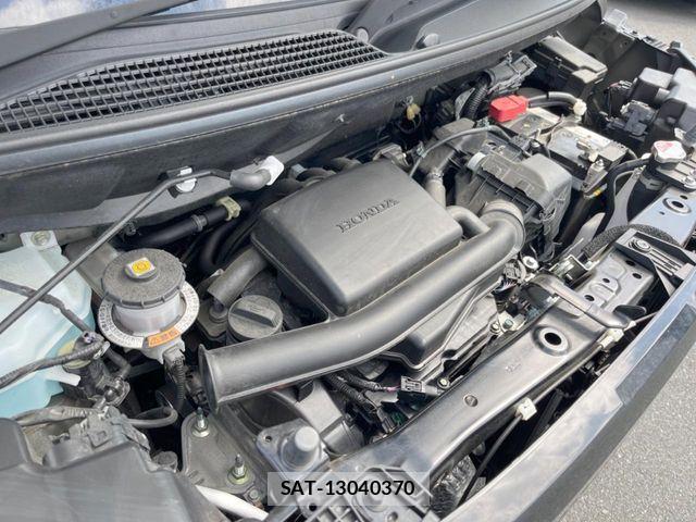 Honda N BOX 2023-11 8131447-17