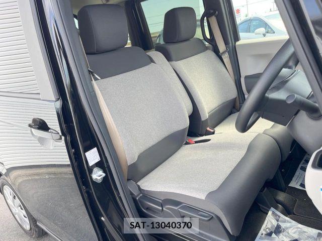 Honda N BOX 2023-11 8131447-7
