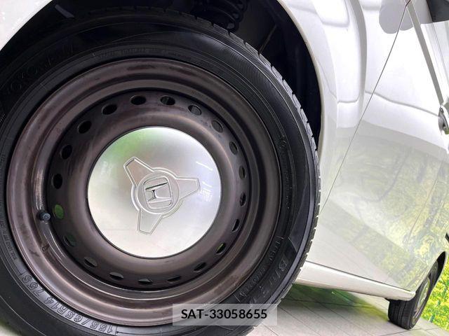 Honda N BOX 2022-02 8131449-12