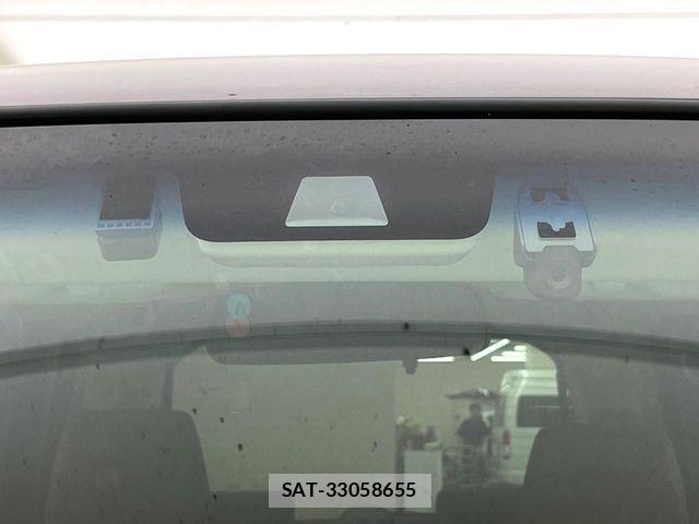 Honda N BOX 2022-02 8131449-2