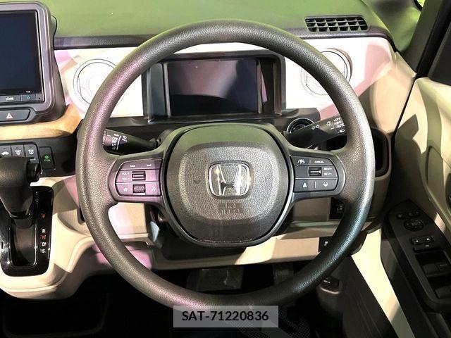 Honda N BOX 2024-03 8131424-10