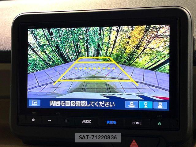 Honda N BOX 2024-03 8131424-4