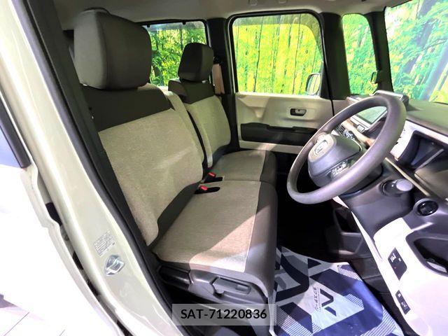 Honda N BOX 2024-03 8131424-7