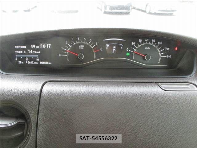 Honda N BOX 2017-11 8131465-15