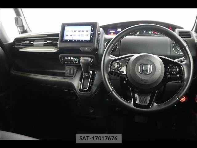 Honda N BOX 2021-05 8131436-1