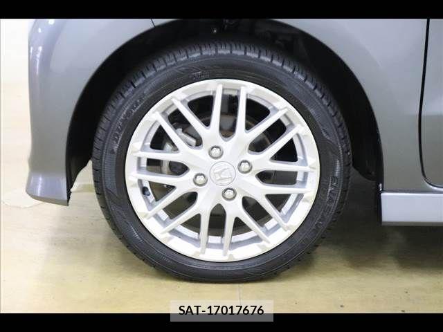 Honda N BOX 2021-05 8131436-23