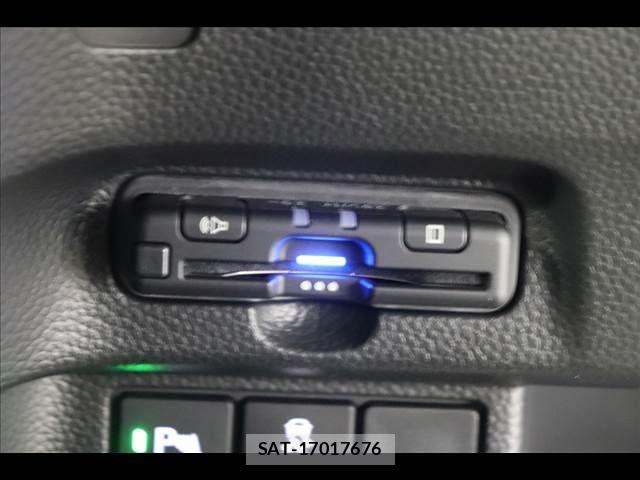 Honda N BOX 2021-05 8131436-6