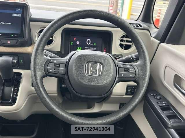 Honda N BOX 2025-02 8131421-9