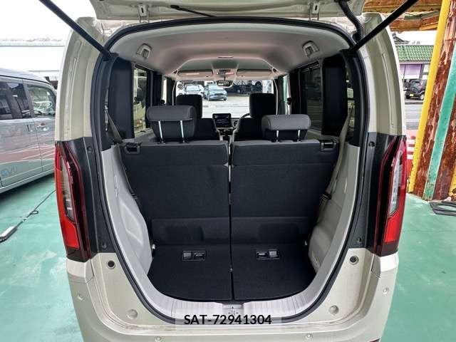 Honda N BOX 2025-02 8131421-11