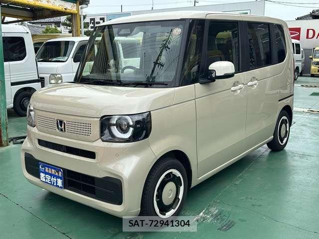 Honda N BOX 2025-02 8131421-2