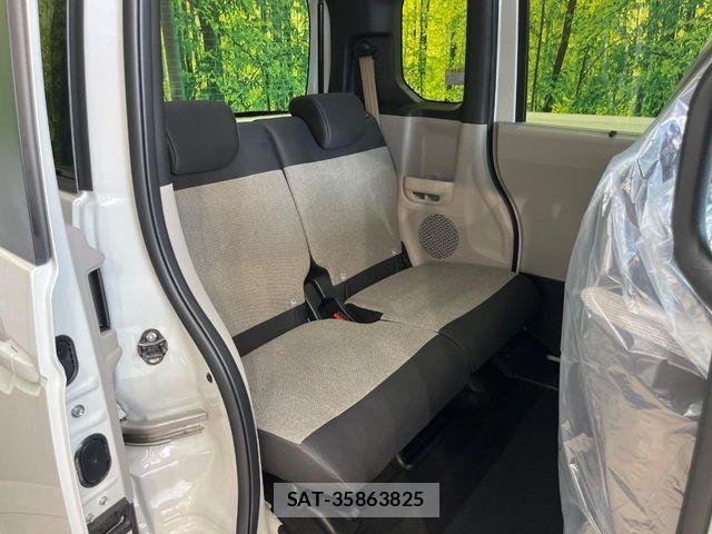 Honda N BOX 2026-06 8131426-8