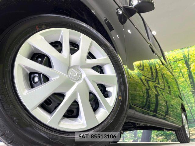 Honda N BOX 2026-06 8131413-12