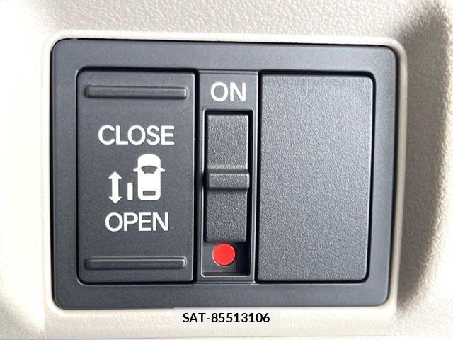 Honda N BOX 2026-06 8131413-2