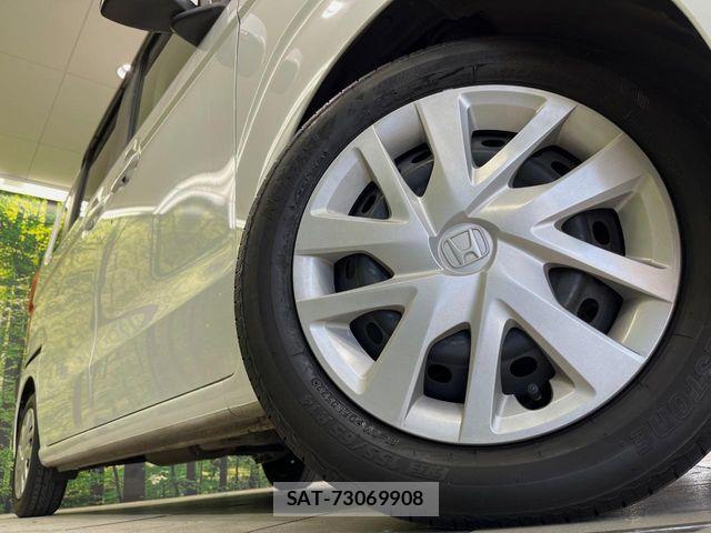 Honda N BOX 2019-04 8131464-12
