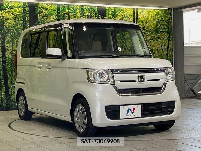 Honda N BOX 2019-04 8131464-15