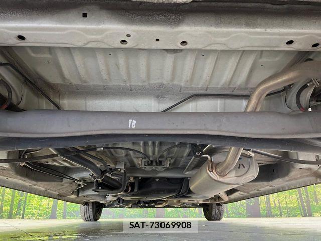 Honda N BOX 2019-04 8131464-18