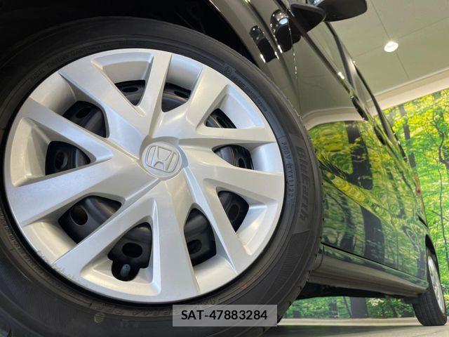Honda N BOX 2022-05 8131429-12