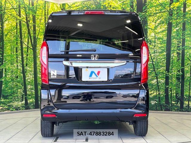 Honda N BOX 2022-05 8131429-14