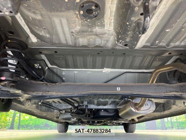 Honda N BOX 2022-05 8131429-18