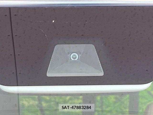 Honda N BOX 2022-05 8131429-5