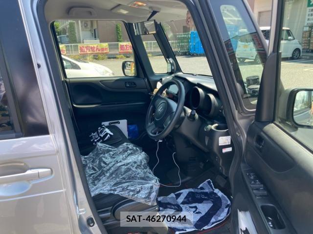 Honda N BOX 2017-05 8131484-10