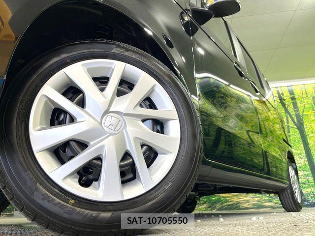 Honda N BOX 2026-06 8131446-12