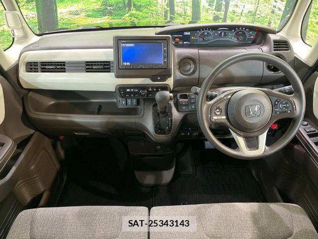 Honda N BOX 2023-03 8131450-1