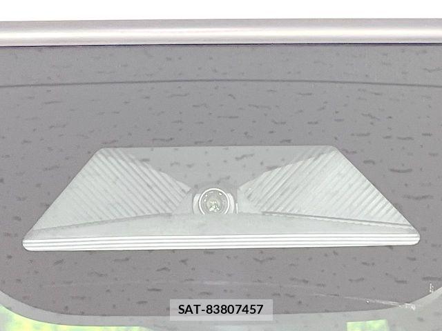 Honda N BOX 2024-04 8146237-2