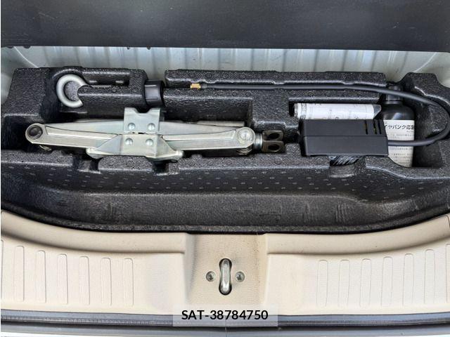 Honda N BOX 2020-11 8146260-15