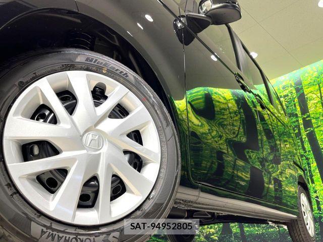 Honda N BOX 2026-06 8146244-13