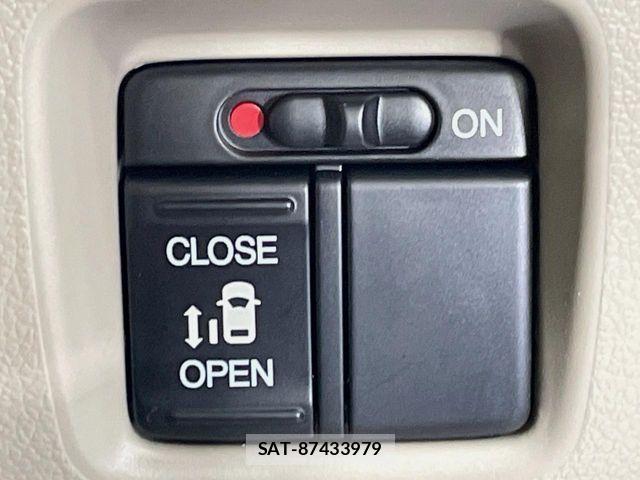 Honda N BOX 2012-06 8146265-2
