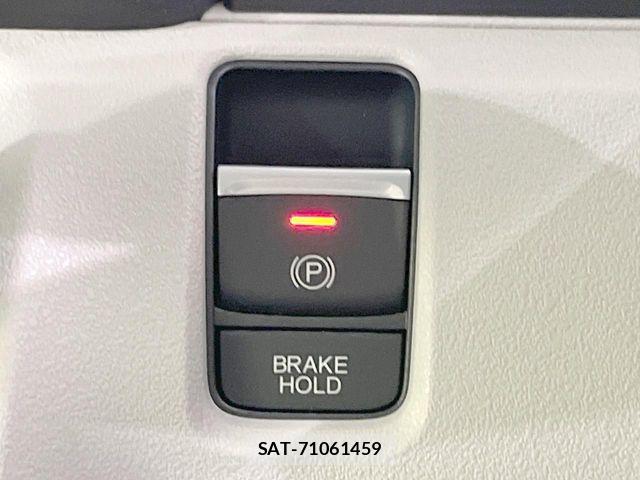 Honda N BOX 2026-06 8146238-5