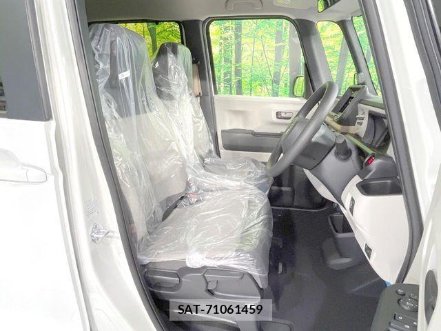 Honda N BOX 2026-06 8146238-7