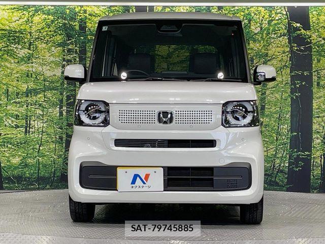 Honda N BOX 2025-08 8146236-13