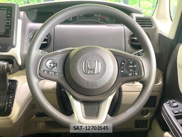 Honda N BOX 2017-11 8146249-10