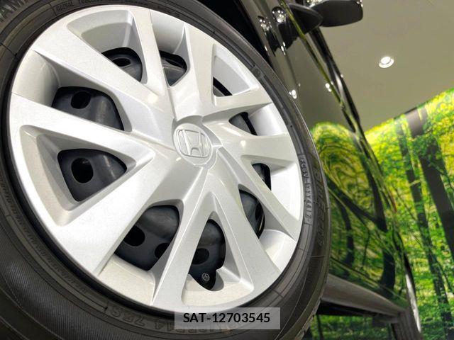 Honda N BOX 2017-11 8146249-12