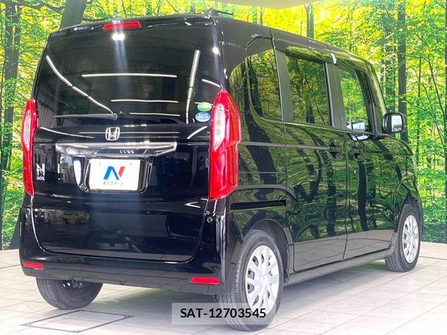 Honda N BOX 2017-11 8146249-16