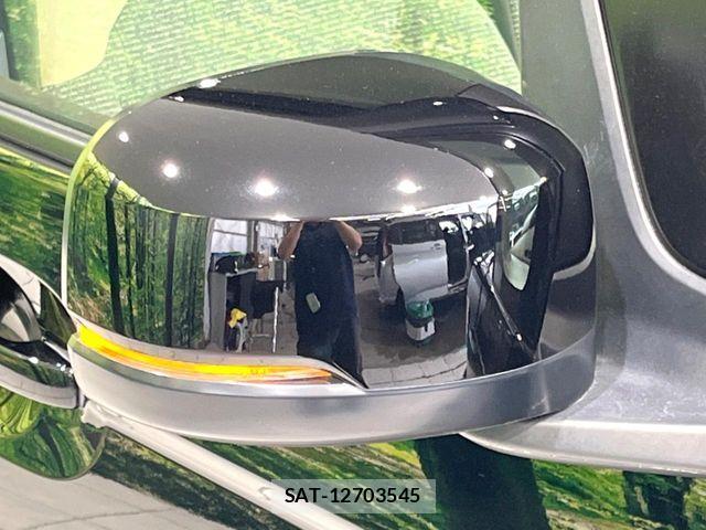 Honda N BOX 2017-11 8146249-19