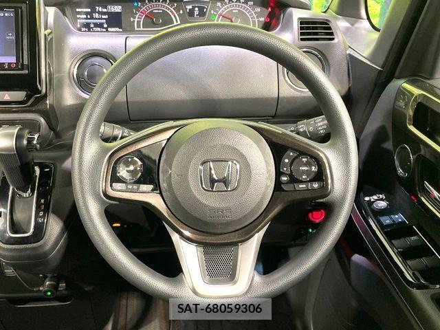 Honda N BOX 2018-10 8146252-12