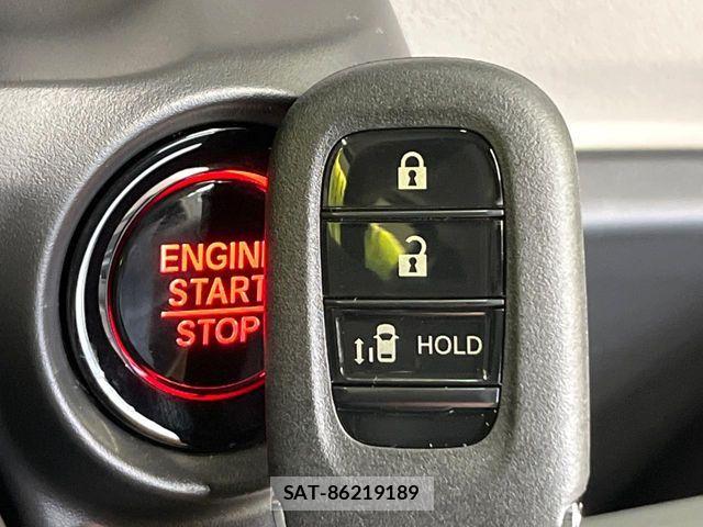 Honda N BOX 2026-06 8146243-5