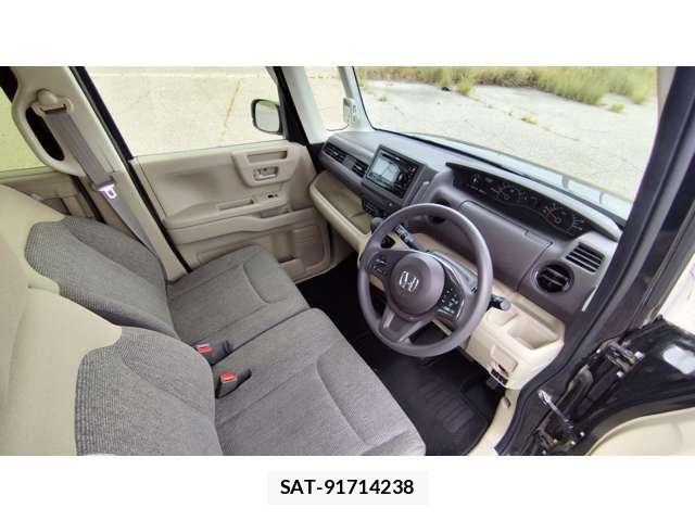 Honda N BOX 2017-12 8158872-21