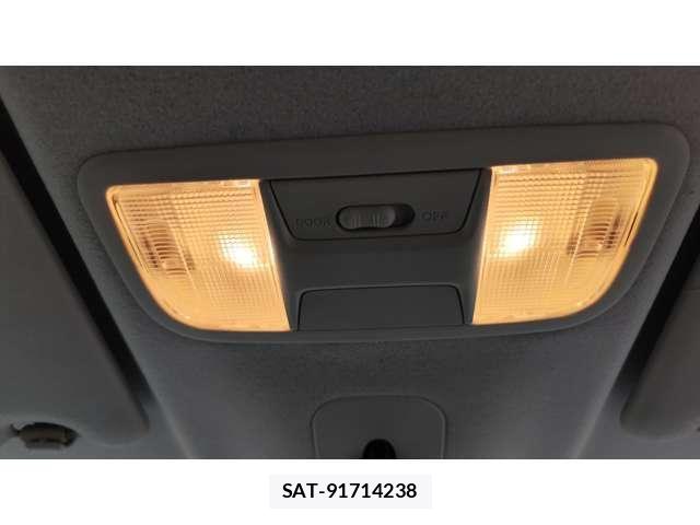 Honda N BOX 2017-12 8158872-25