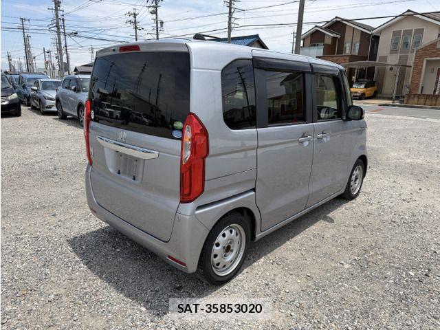 Honda N BOX 2020-05 8158871-1
