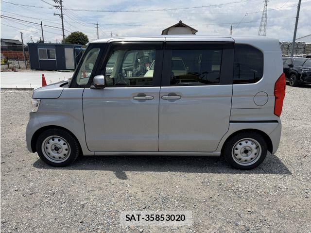 Honda N BOX 2020-05 8158871-4
