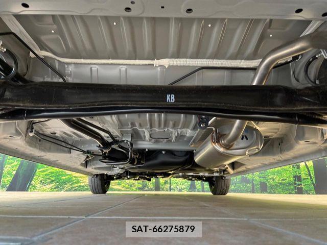 Honda N BOX 2026-05 8158867-18